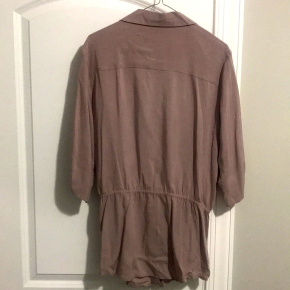 Pit 2 pit 24 inches 28 inches long 100% rayon - Picture 4 of 4